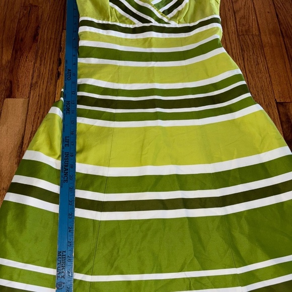 Ann Taylor size 2 dress Excellent condition! - Picture 5 of 8